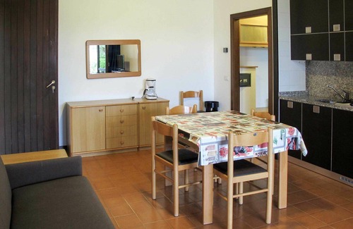 Crociale Apartment | Nice apartment for 4 people with pool, WIFI, A/C, TV, terrace and pets allowed