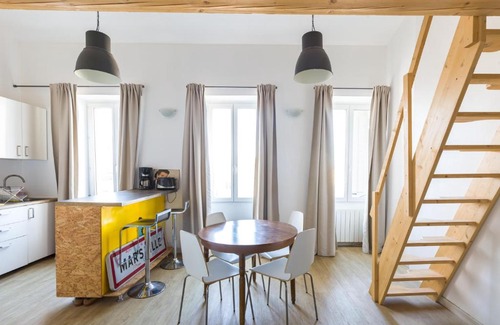 Notre-Dame du Mont Apartment | Nice apartment **Cours Julien**