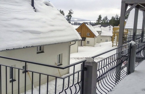 Frymburk Apartment | Nice apartment for 4 guests with WIFI, TV and terrace
