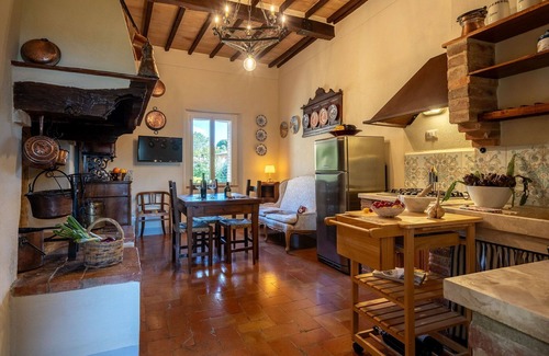 Monticchiello Apartment | Nice apartment for 4 guests with A/C, WIFI and TV, close to Montepulciano