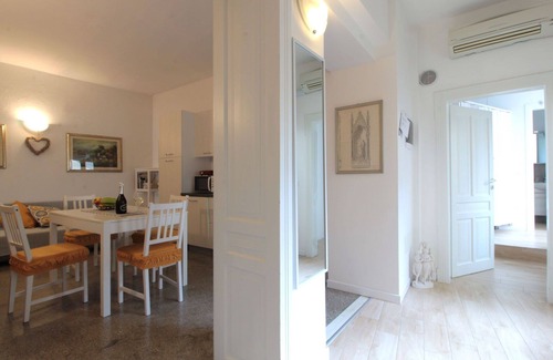 Valdobbiadene Apartment | Nice apartment for 2 people with A/C, WIFI, TV and balcony