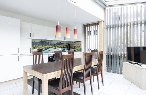 Runhof Apartment | Nice apartment for 8 people with A/C, WIFI, TV, terrace and pets allowed
