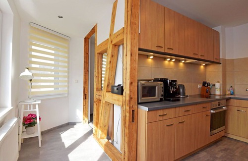 Zella-Mehlis Apartment | Nice apartment for 4 people with WIFI, TV and pets allowed