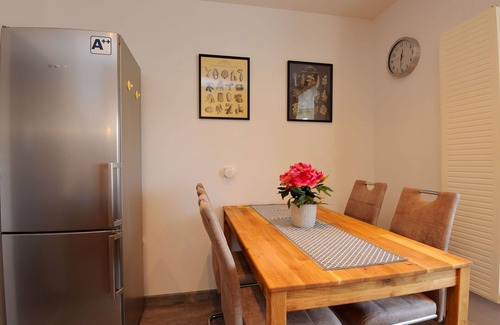 Zella-Mehlis Apartment | Nice apartment for 4 people with WIFI, TV and pets allowed