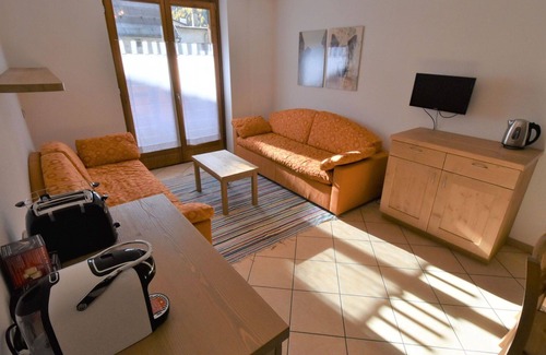 Campodolcino Apartment | Nice apartment for 4 guests with WIFI, TV, terrace and pets allowed