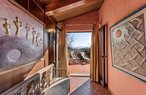 Bucine Apartment | Nice apartment for 2 people with pool, WIFI, A/C, TV, terrace and panoramic view