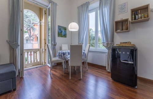 Bogliasco Apartment | Nice apartment for 3 people with WIFI, A/C, TV and balcony, close to Portofino