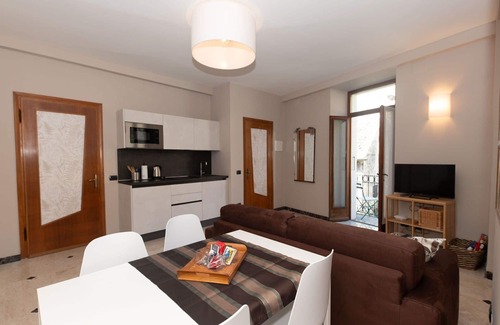 Mergozzo Apartment | Nice apartment for 3 people with WIFI, TV and balcony