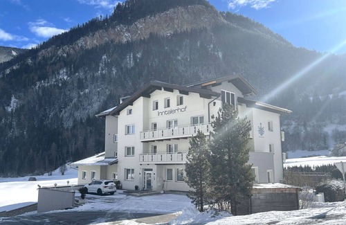 Serfaus Apartment | Nice apartment for 3 people with WIFI, TV, balcony and parking