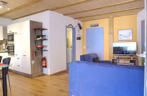 Boenigen Apartment | Nice apartment for 3 people with WIFI, A/C, TV, terrace and parking