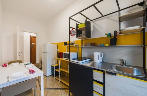 Rapallo Apartment | Nice apartment for 3 people with A/C, WIFI, TV and balcony