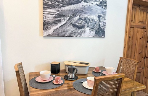Spodnja Polskava Apartment | Nice apartment for 3 people with pool, WIFI, TV and parking