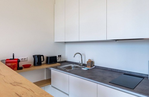 Nesso Apartment | Nice apartment for 3 people with WIFI, A/C, pool, TV and terrace