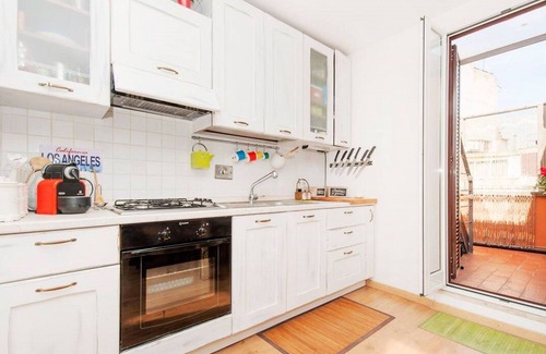 San Lorenzo Apartment | Nice apartment for 3 people with WIFI, A/C, TV and terrace