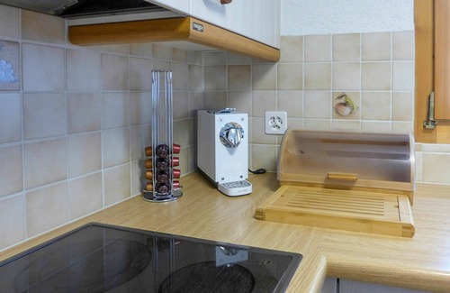 Martisberg Apartment | Nice apartment for 4 people with WIFI, TV, balcony, pets allowed and panoramic view