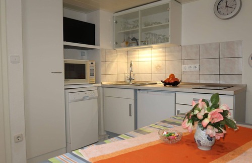 Cuxhaven Apartment | Nice apartment for 4 people with WIFI, TV, terrace and pets allowed