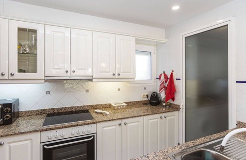 San Jorge Apartment | Nice apartment for 4 guests with WIFI, A/C, pool, TV, patio and pets allowed