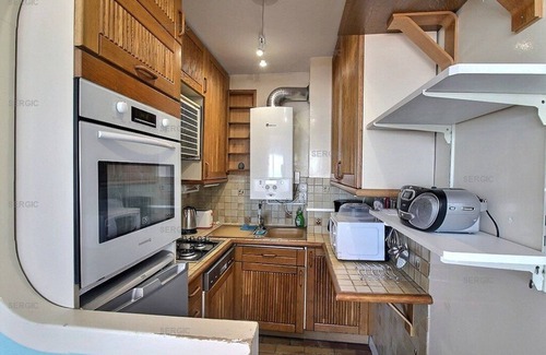 Le Crotoy Apartment | Nice apartment for 4 people facing the sea.