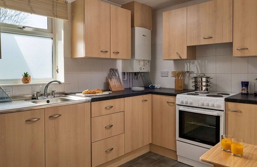 Gallt Y Foel Apartment | Nice apartment for 4 people with WIFI, balcony and parking