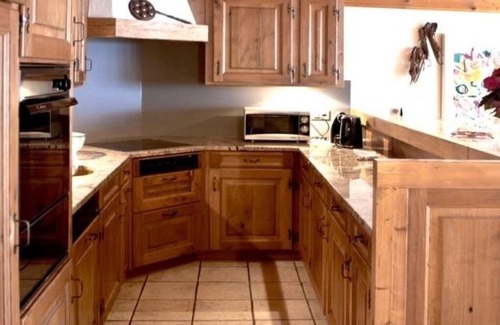 Gstaad Apartment | Nice apartment for 4 guests with WIFI, TV and balcony