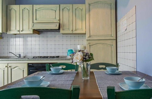 Vicopelago Apartment | Nice apartment for 4 guests with A/C, pool, TV, patio, pets allowed and panoramic view