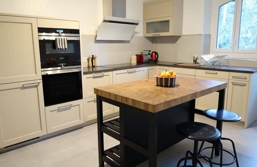 Les Posses-sur-Bex Apartment | Nice apartment for 4 guests with WIFI, TV, balcony and panoramic view
