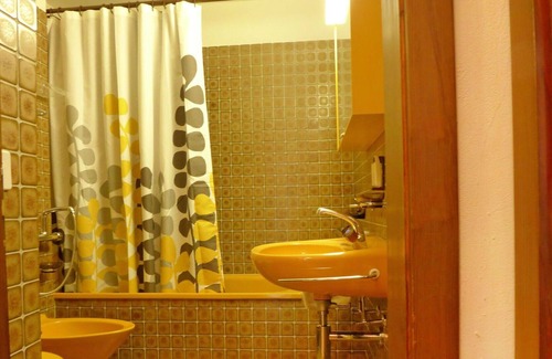 Surlej Apartment | Nice apartment for 4 guests with WIFI, TV, balcony, pets allowed, panoramic view and parking