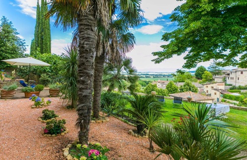 Stigliano Apartment | Nice apartment for 4 guests with WIFI, TV, patio, pets allowed, panoramic view and parking