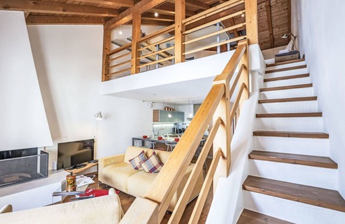 La Punt-Chamues-ch Apartment | Nice apartment for 4 people with WIFI, TV, balcony, pets allowed and panoramic view