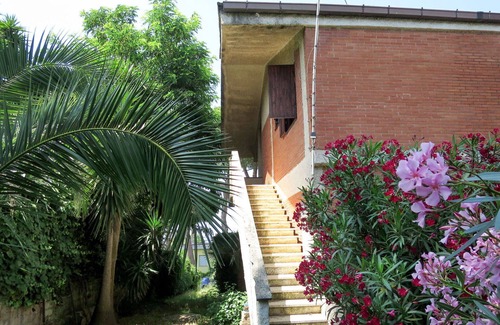 Anzio Apartment | Nice apartment for 4 people with TV, patio and parking