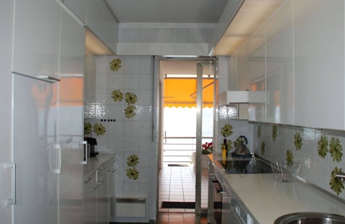 Brissago Apartment | Nice apartment for 5 people with hot tub, WIFI, TV, patio and panoramic view