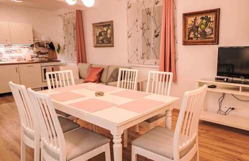 Jachymov Apartment | Nice apartment for 5 guests with WIFI, TV, balcony, panoramic view and parking