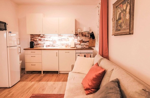 Jachymov Apartment | Nice apartment for 5 guests with WIFI, TV, balcony, panoramic view and parking