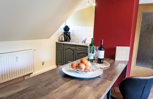 Waltersdorf Apartment | Nice apartment for 5 guests with WIFI, TV and pets allowed