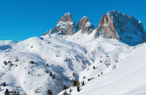 San Giovanni di Fassa Apartment | Nice apartment for 5 guests with WIFI, TV, balcony and parking