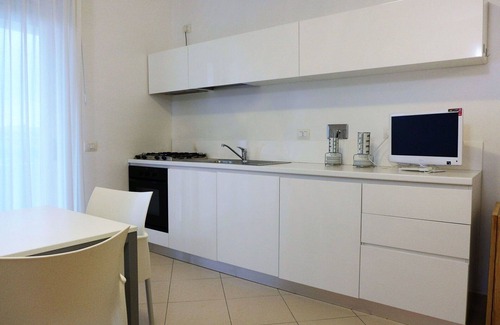 Marina di Vasto Apartment | Nice apartment for 5 guests with WIFI, pool, A/C, TV, patio and pets allowed