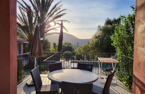Galeria Apartment | Nice apartment for 5 people with A/C, pool, WIFI, TV, terrace and parking
