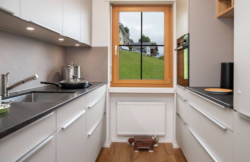 Falera Apartment | Nice apartment for 5 people with WIFI, pool, TV, balcony and panoramic view