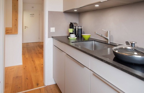 Falera Apartment | Nice apartment for 5 people with WIFI, pool, TV, balcony and panoramic view