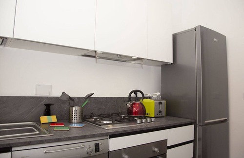 Monte Sacro Apartment | Nice apartment for 5 people with WIFI, TV, balcony and pets allowed