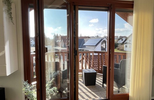 Loffingen Apartment | Nice apartment for 6 people with WIFI, TV, patio and panoramic view