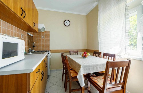 Zamardi Apartment | Nice apartment for 6 guests with pool, A/C, WIFI, TV and terrace