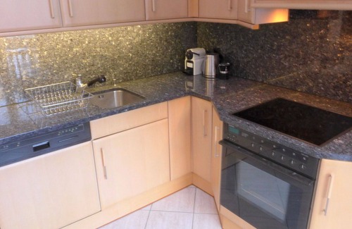 Taesch Apartment | Nice apartment for 6 guests with WIFI, TV, balcony and parking