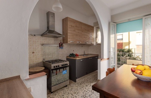 Follonica Apartment | Nice apartment for 6 guests with WIFI, TV, patio and parking