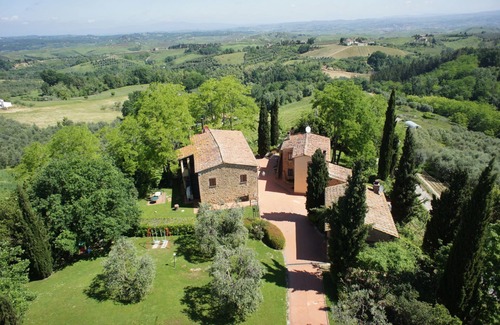 Montaione Apartment | Nice apartment for 6 people with A/C, WIFI, pool, TV and pets allowed, close to San Gimignano