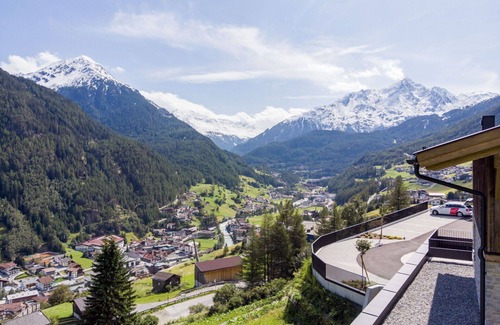 Soelden Apartment | Nice apartment for 6 people with WIFI, TV, terrace and pets allowed