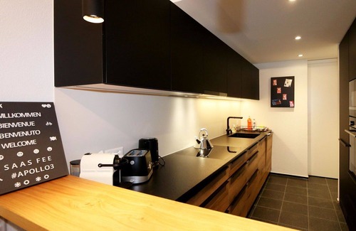 Saas-Fee Apartment | Nice apartment for 8 people with WIFI, TV and balcony