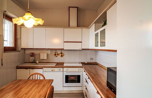 Silvi Apartment | Nice apartment for 8 guests with WIFI, patio and pets allowed