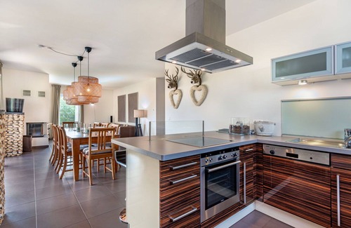 Sankt Urban Apartment | Nice apartment for 6 people with WIFI, TV, terrace and pets allowed