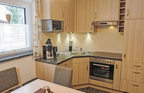 Plangeross Apartment | Nice apartment for 5 guests with WIFI, TV, terrace, pets allowed and parking